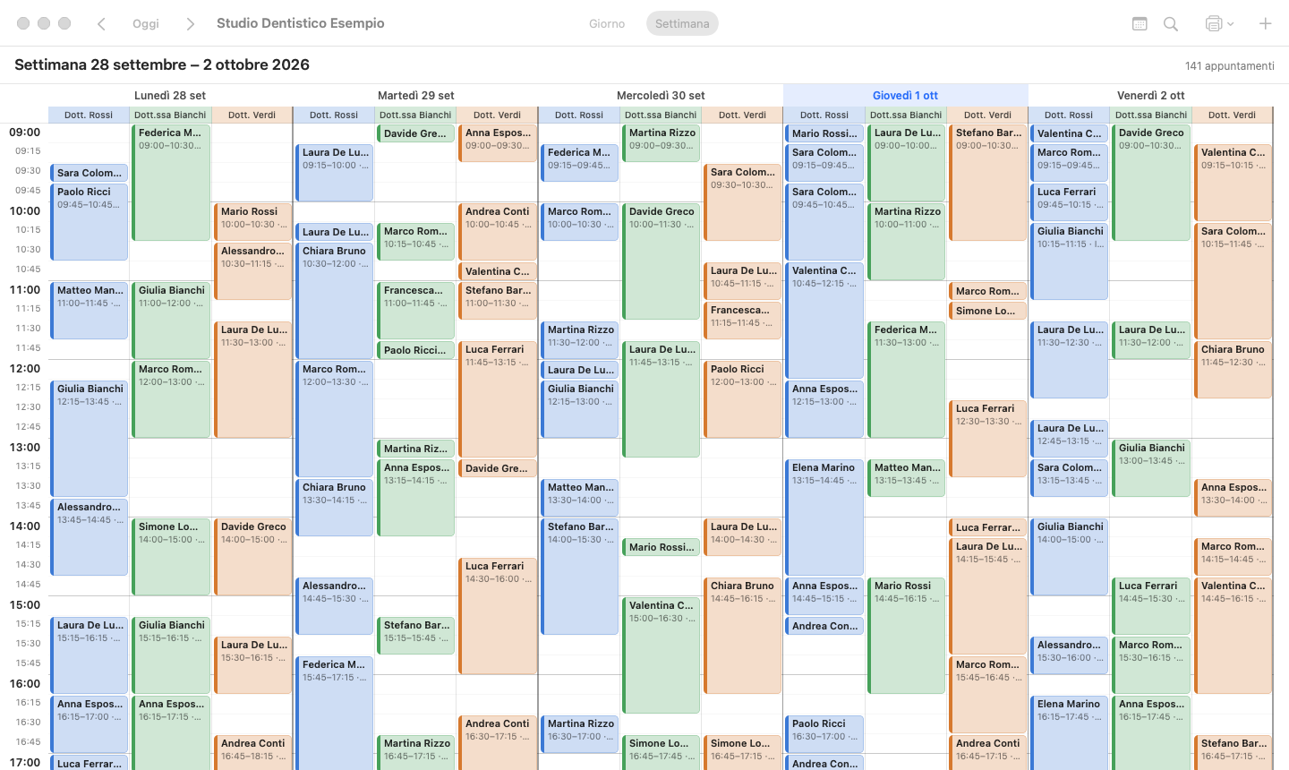 Vista settimana di Planner Studio con gli appuntamenti di tre dentisti